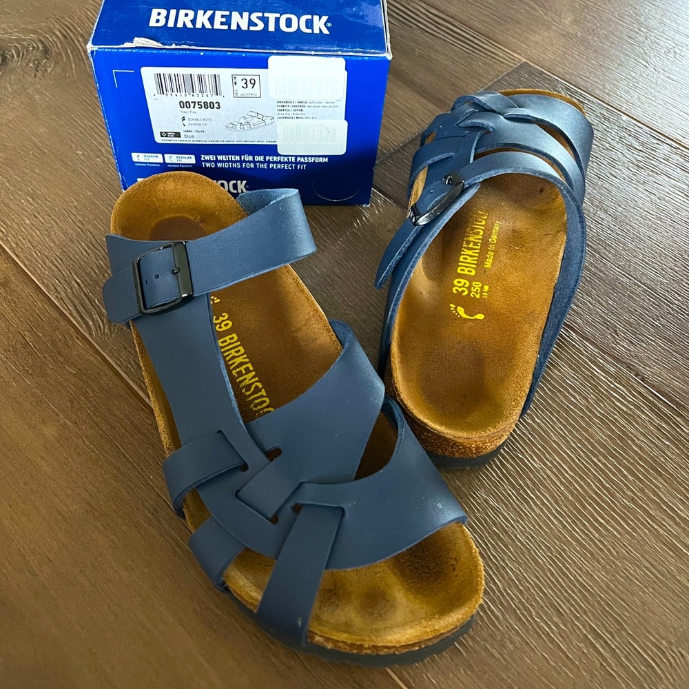 Birkenstock Pisa sandals size 8